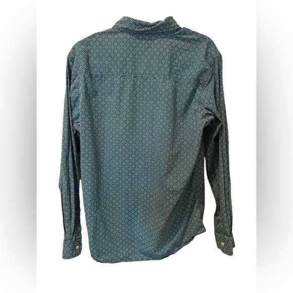 Cinch button down shirt - Picture 2 of 4